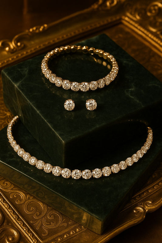 Conjunto Real Elegance – Colar & Brincos de Luxo